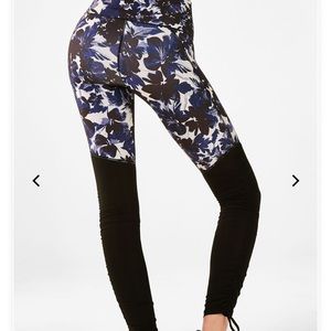 Fabletics leggings